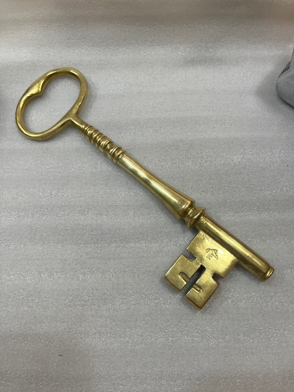 William s burg brass key